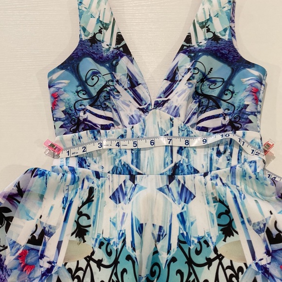 Lipsy London Neoprene circle skirt skater dress fitted bodice - Picture 14 of 15